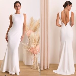 LULU's Bridal Wedding Chic Modern Sexy Minimalist Elegant Mermaid Trumpet Gown